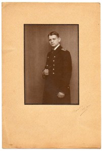 Семейный архив фото контр-адмирала РИФ Лаврова В.М.