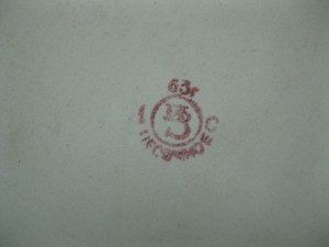 Пионерка с книгой