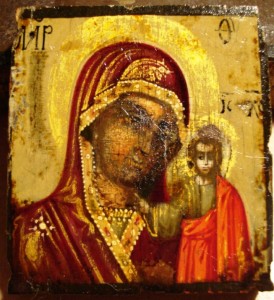 Икона Богоматери Казанской, оклад серебро, 5,5 х 5 см.18 век