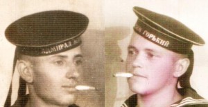 Моряки. Надписи на бескозырках.