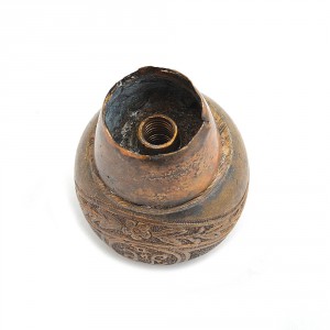 три кулона с камнями