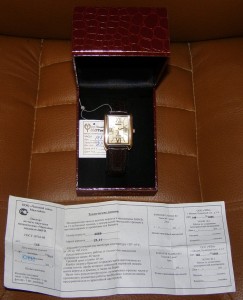 Часы Мактайм, новые! золотые на золотом браслете, 585пр.