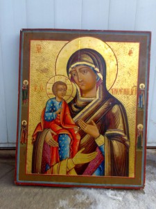 Икона Богородицы троеручица