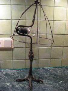 Лампа " Куриная нога"