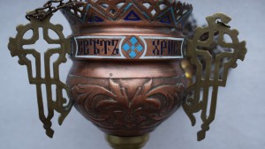 Лампада церковная, украшенная эмалями. Россия, XIX век.