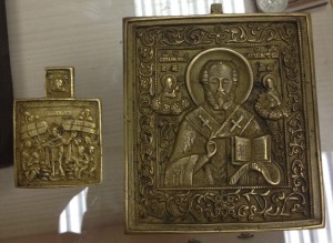 Крохотная иконка и еще одна, Св. Николай