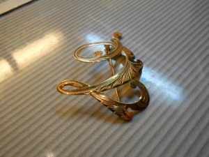 Брошь золото 30-гг 750 проба