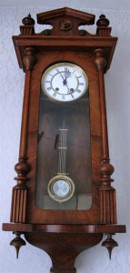 Настенные часы Г.Мозер 1904 год