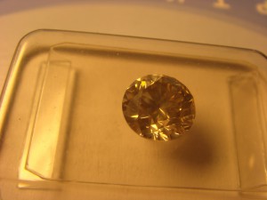 2 камня по 2,05 ct