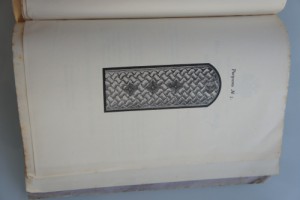 книга в подарок дипломатам