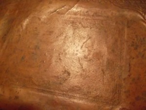 Книга в кожаном переплете