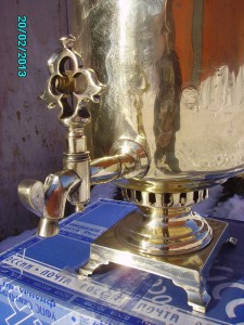 Самовар банка медальная.