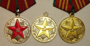 Милицейская выслуга с двумя удостоверениями.