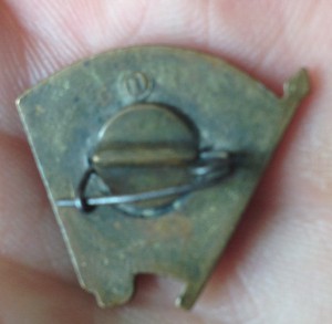 Комсомольский значек