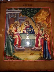 Икона Троица. 36х31 см. Продажа.
