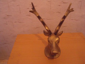 Олень бронза