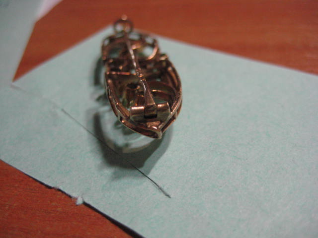 Брошь Демантоиды и Падпараджы 56пр. Русская школа