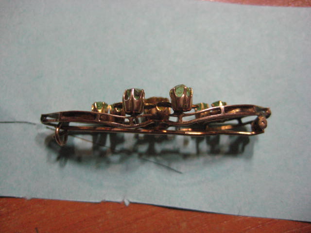 Брошь Демантоиды и Падпараджы 56пр. Русская школа