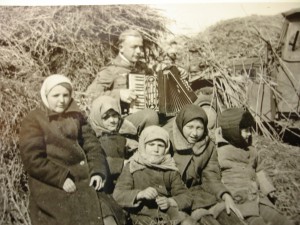 Фотоальбом. 16-я моторизованная дивизия. 4-я танковая армия.