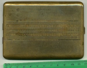 Портсигар, тонкий с вензелем , надпись 1940г, Норвегия