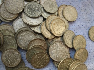 Монеты Кладовые