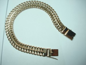 Браслет восмерка