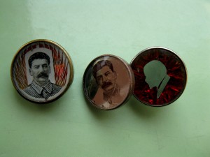Значки с изображением сталина