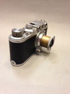 Фотоаппарат LEICA IIIa 1937 год LEITZ ELMAR 1:3,5/5cm