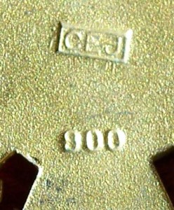 Испанский крест с мечами, в золоте, Юнкер.