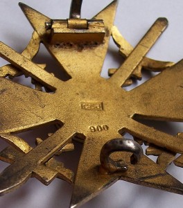 Испанский крест с мечами, в золоте, Юнкер.