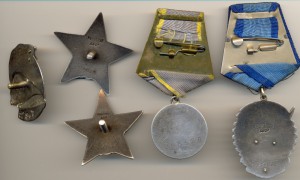 КОМПЛЕКТ НА СВЯЗИСТА-ПОЧЁТНОГГО ЖЕЛЕЗНОДОРОЖНИКА.