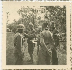 SS на Восточном фронте - 62 боевых фото.