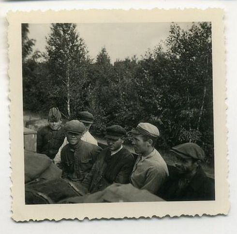 SS на Восточном фронте - 62 боевых фото.