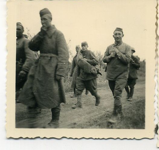 SS на Восточном фронте - 62 боевых фото.