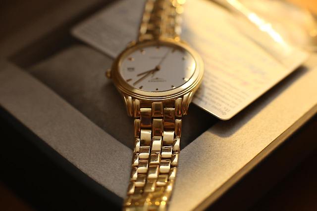 Золотые Longines