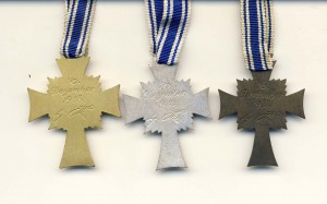 Комплект мамок с наградными.