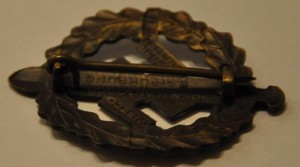 Знак СА в бронзе.