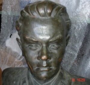 Вл. Ульянов(студент) 1958г. Бооольшой.