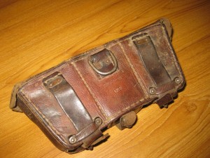 Кобура к Люгеру, подсумок к К-98.