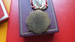 ОРДЕН ЗНАК ПОЧЁТА ВИНТ НА ИНОСТРАНЦА ВРАЧА МИНИСТРА.