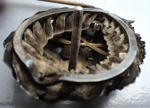 знак в серебре Ж.Д университета.