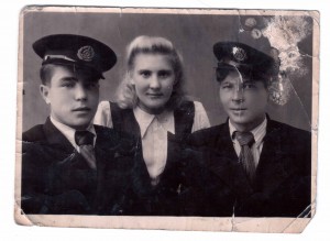 РЕЧНИКИ в форме 1951 года Фуражки с КОКАРДАМИ.