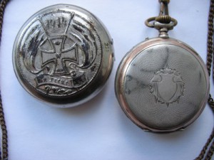 Часы Германия (800)в футляре. 1914г.