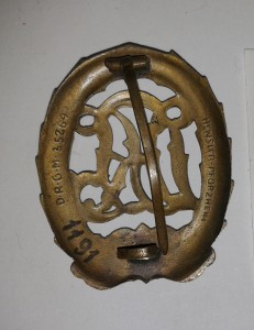 Коллекция знаков и медалей