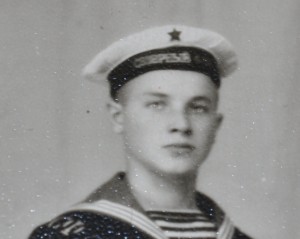моряк СЕВЕРНОГО ФЛОТА г. ПОЛЯРНЫЙ  1956 год