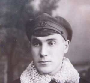 Герою Первой Пятилетки Точприбор.