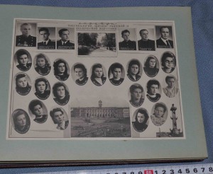 Выпускной фотоальбом 1949 года 58 выпуск врачей  1-й  ЛМИ