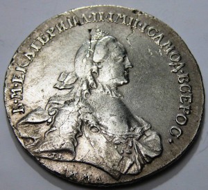 Рубль 1764 ммд еї в приличном состоянии.