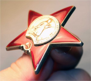 КЗ №3751550 Эмали отличные! Ранний медальон, не дорого!