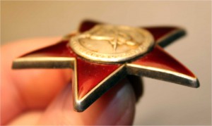 КЗ №3751550 Эмали отличные! Ранний медальон, не дорого!